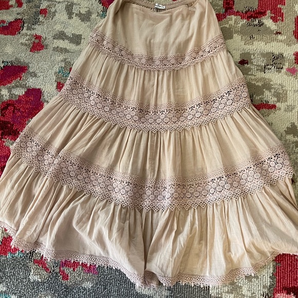 Charo Ruiz Dresses & Skirts - Beautiful Boho style skirt